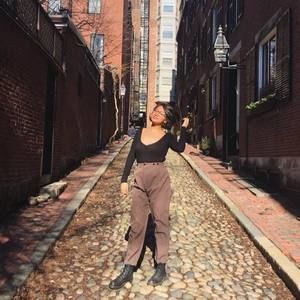 Meet your Posher, Theresa